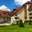 фото ЛОК Отель ДиАнна Сходница. Скамейки