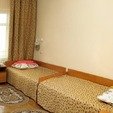 фото трускавец жемчужина прикарпатья. номер 2-местный Улучшенный. Кровати